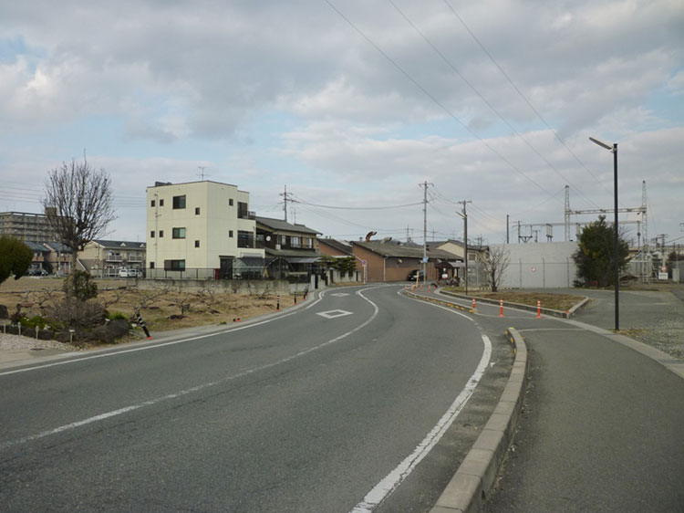 町内幹線道路整備事業（一部充当）