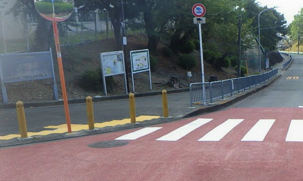 道路・橋りょう、交通安全施設の整備や維持管理