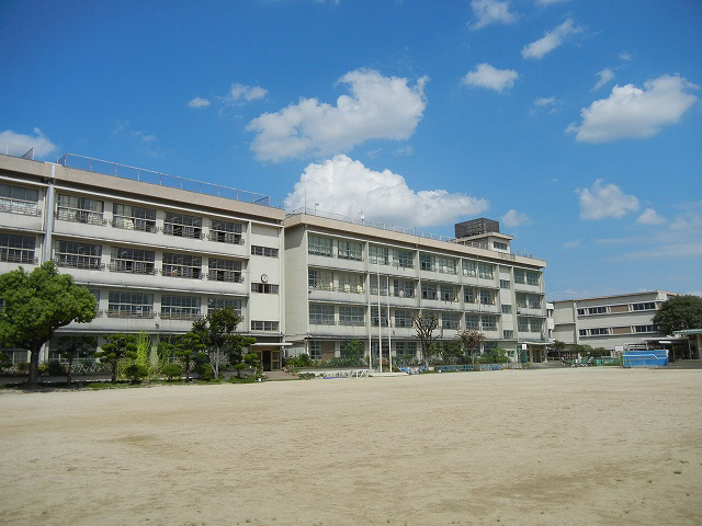 小学校施設整備における耐震補強等